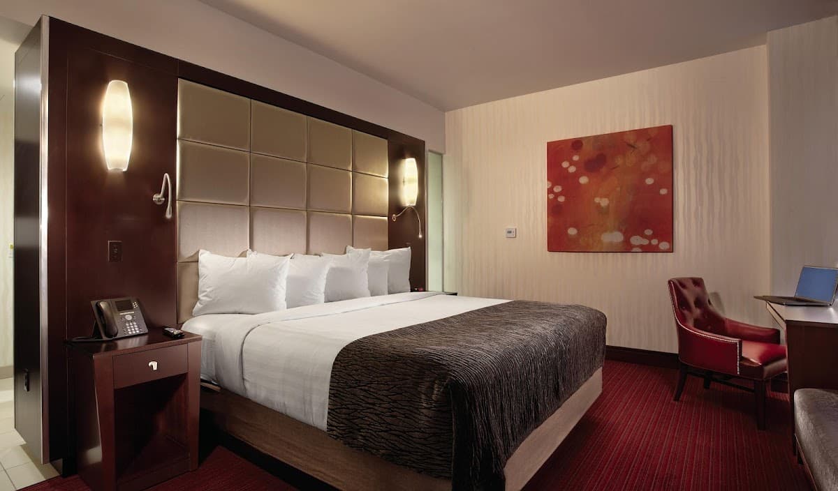 Harrah's Ak-Chin Hotel and Casino - Photo 2