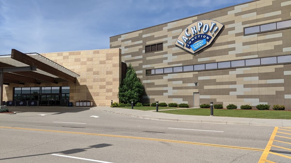 Jackpot Junction Casino Hotel - Photo 1